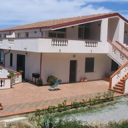 Zappino Holiday 잠브로네