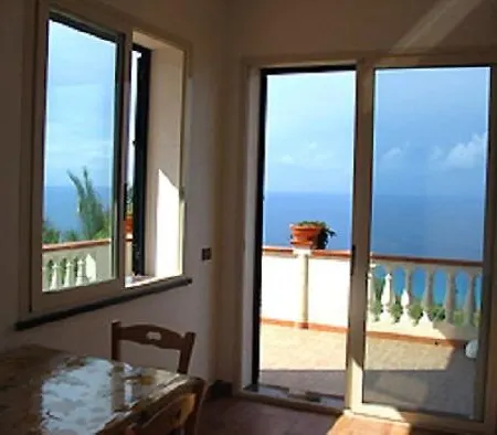Zappino Holiday Casa vacanze Zambrone